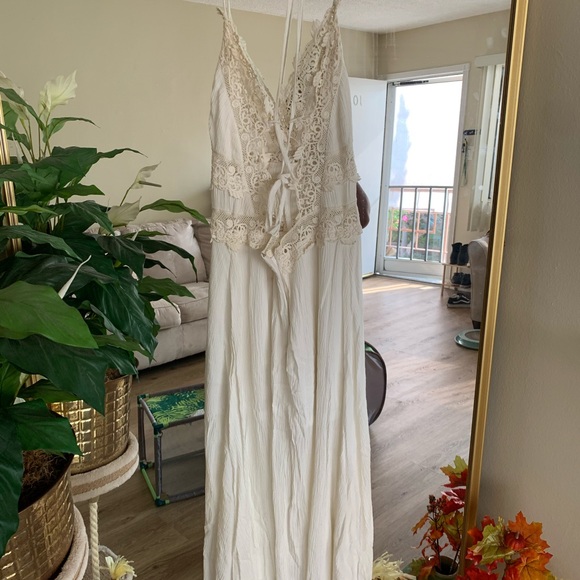 Dress - Picture 2 of 2